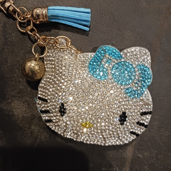 Hello Kitty Rhinestone Bag Charm/ Key Chain - Picture 4 of 4